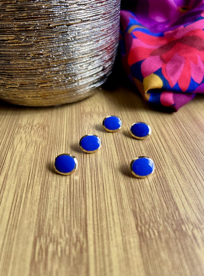 Bouton "Zamak et émail à chaud Opaque" (12 mm)  - Fabriqué en France - bleu klein