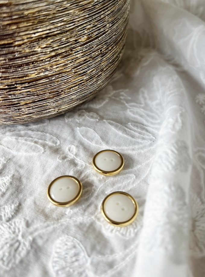 Boutons "Polyester teint"  (12 mm) - Fabriqué en France - blanc