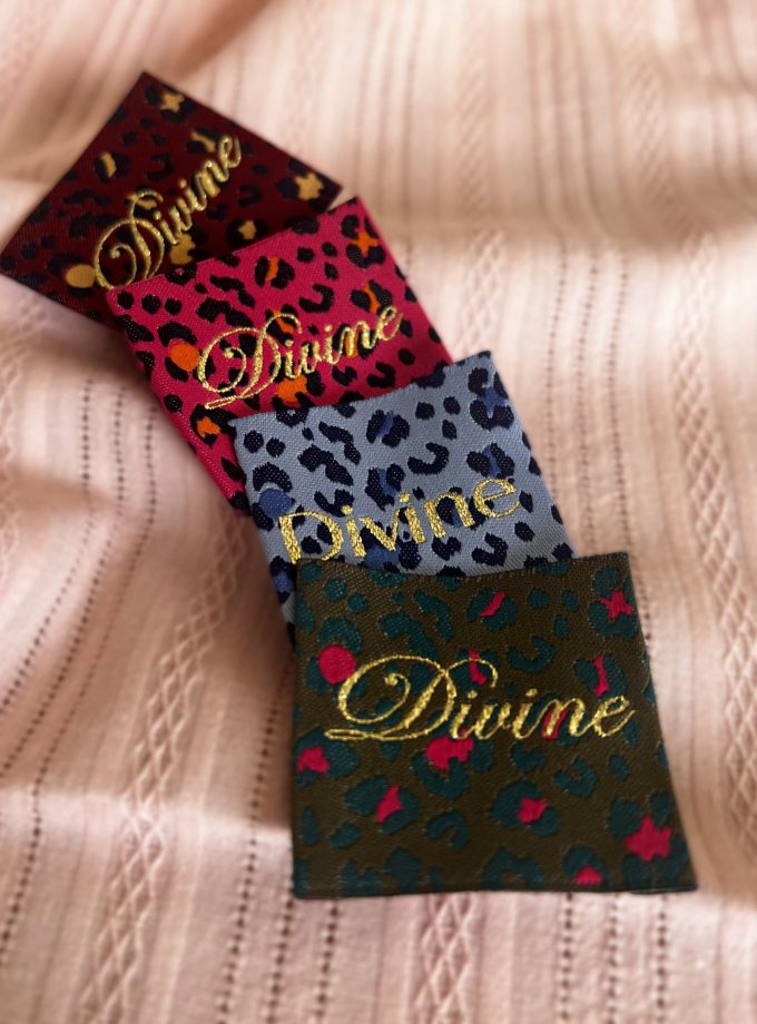 Etiquette à coudre Divine Léopard Kaki - Tissée en France