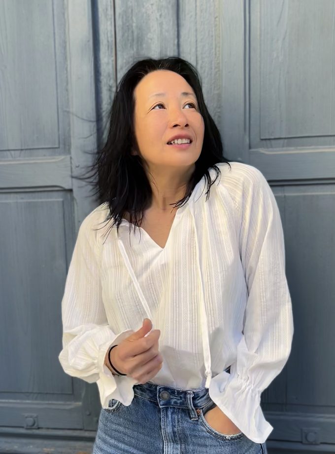 Patron couture blouse Ella by Clématisse pattern + tissu broderie Iris 100% coton