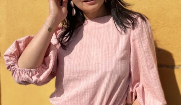 Tissu broderie Iris rose poudré -100% coton