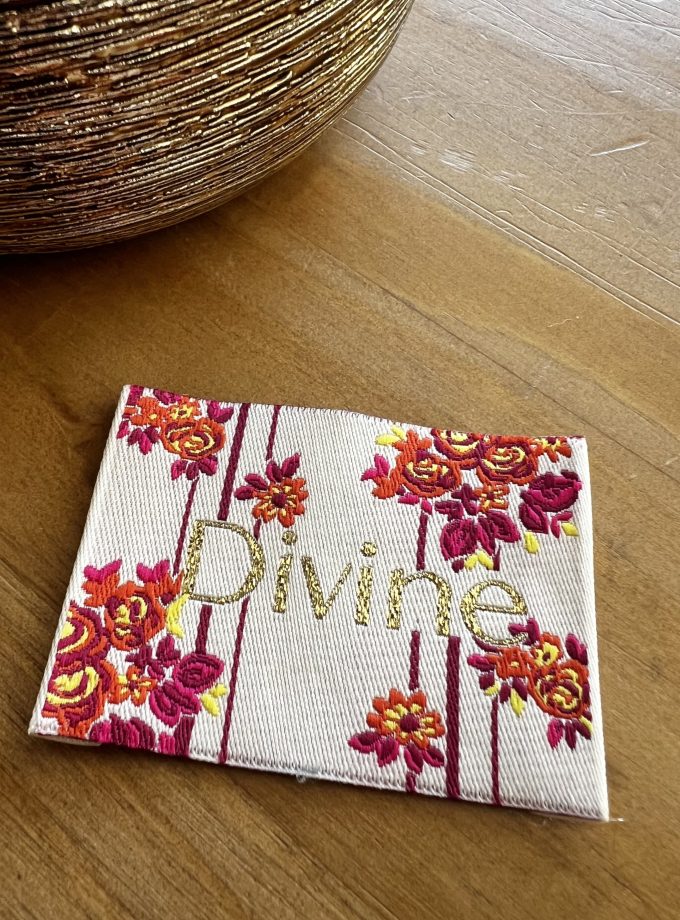 Etiquette à coudre Divine Magnolia - Tissée en France